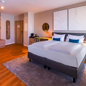 Ramada Encore By Wyndham Messe *** ミュンヘン