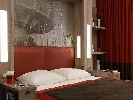 Aparthotel Adagio Muenchen City 4*, München